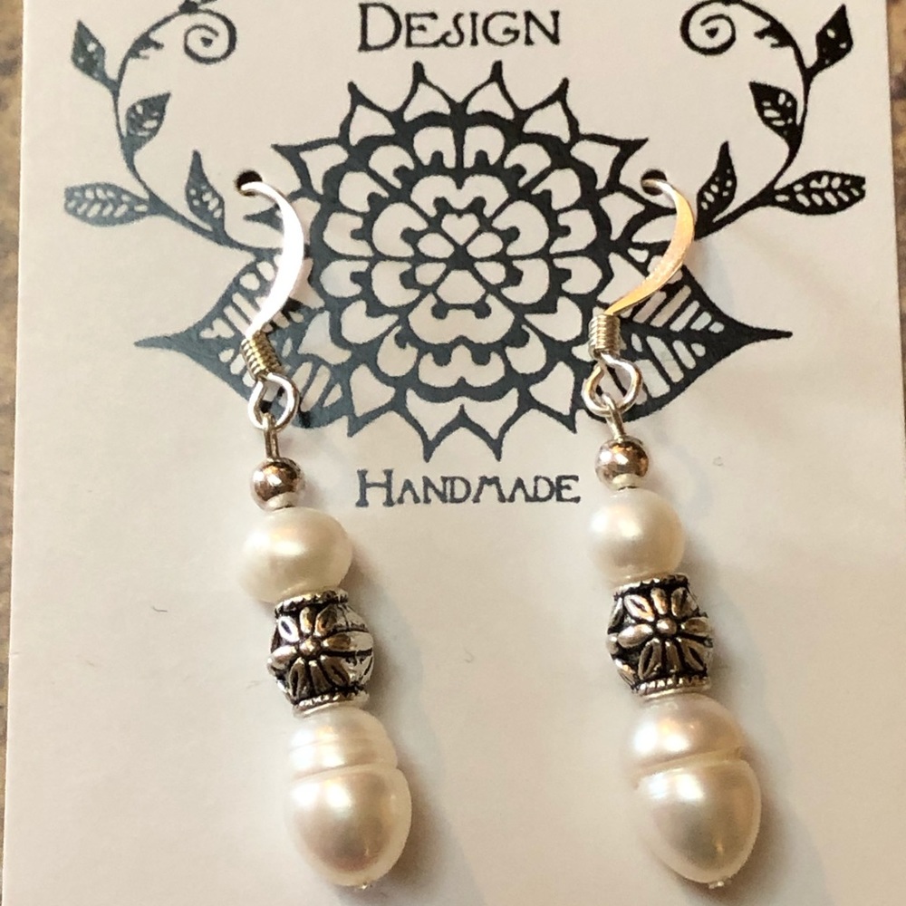 White Pearl Earrings - Picture 8 of 8